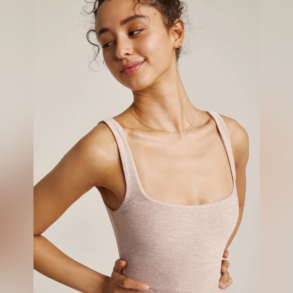 Beyond Yoga Featherweight At The Ready Square Neck Dress - Picture 5 of 6